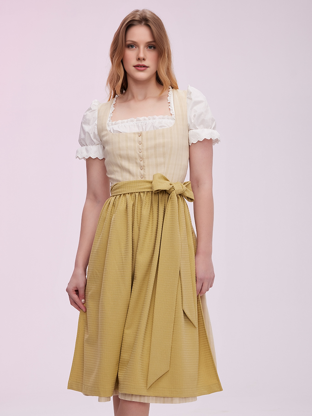 Moderne Dirndl-Kleider in Grün