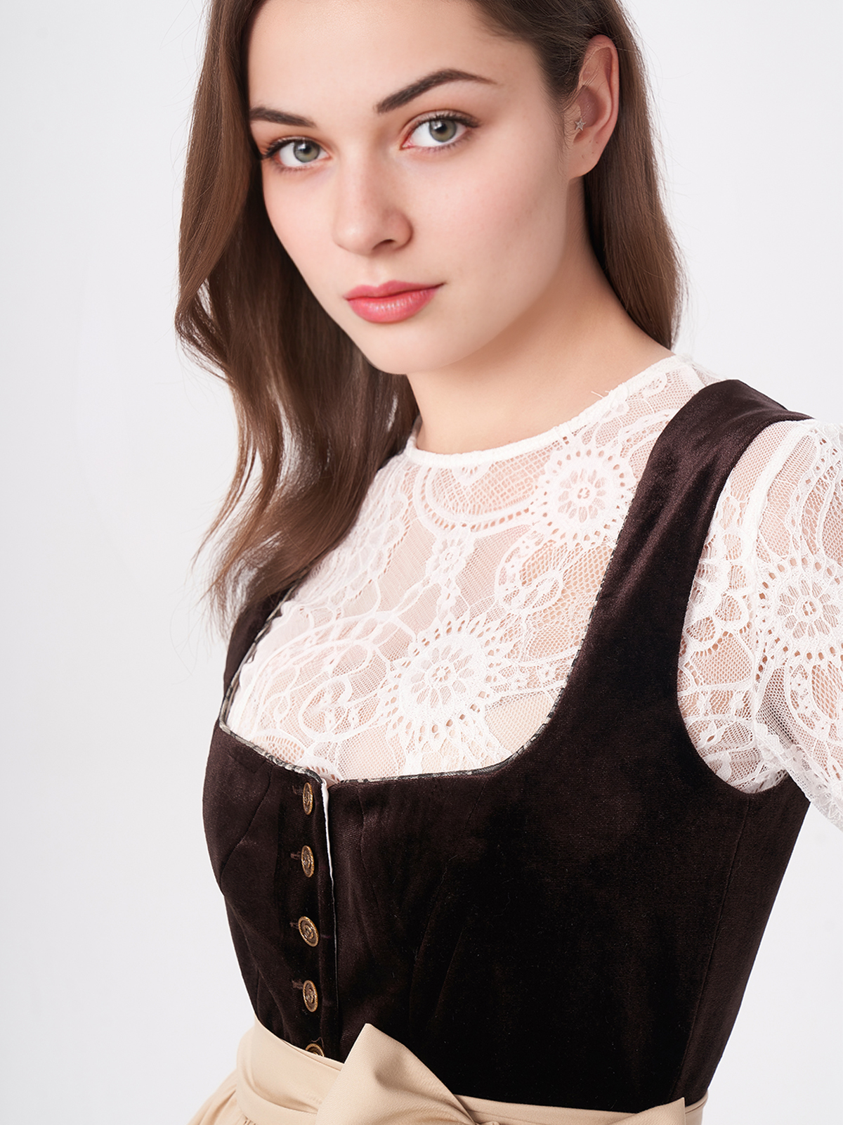 Dirndl in Braun und Grün