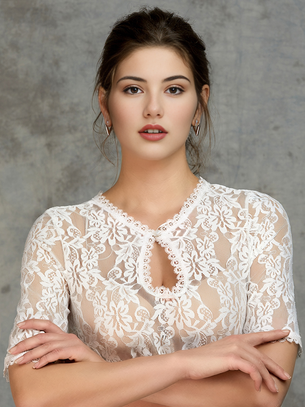 Dirndl mit weißer Bluse – ein zeitloser Klassiker
